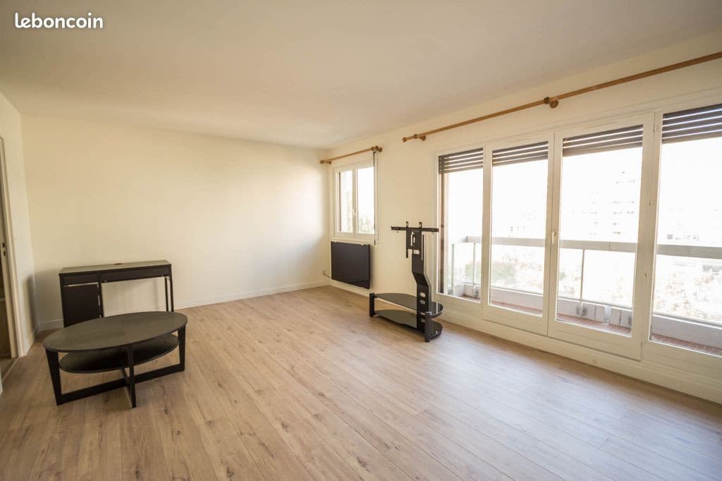 Studio 1 pièce 37 m²