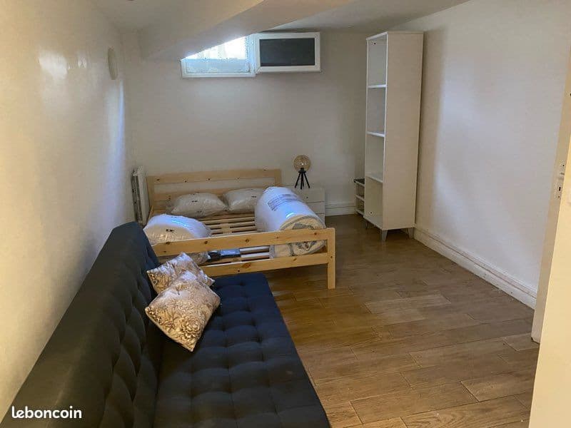 Studio 25m2 a 5min de Orly, Créteil