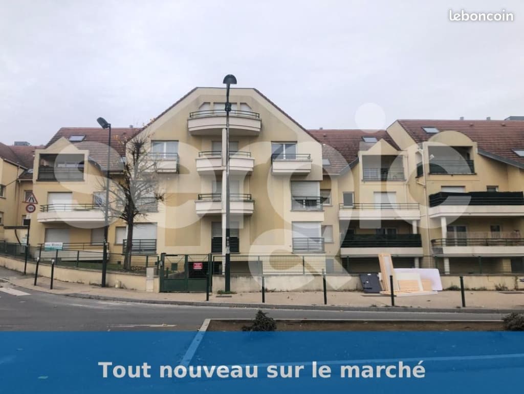 Studio 1 pièce 19 m²