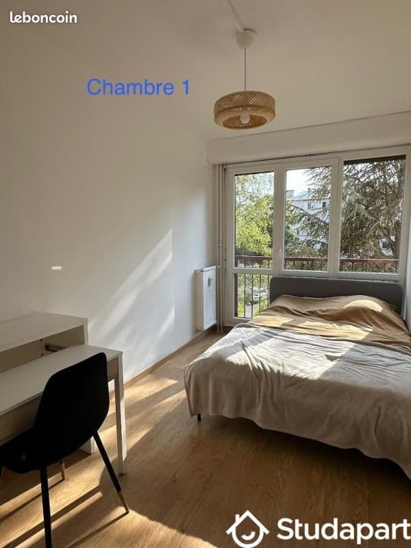 Chambre 1 pièce 10 m²