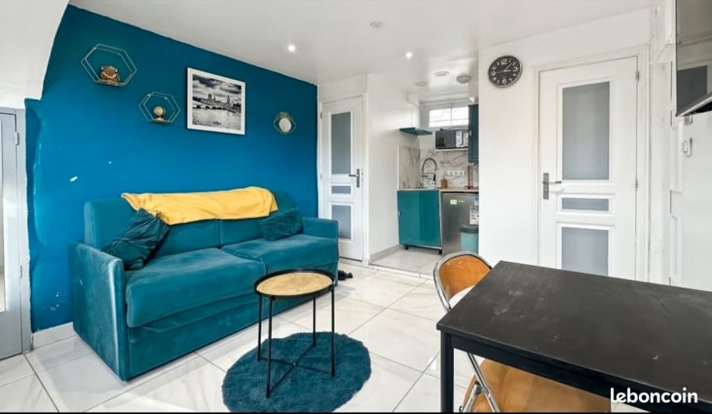 Appartement entièrement meublé secteur calem