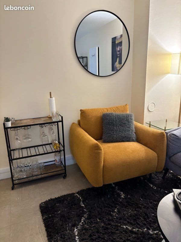 Chambre meublée 550