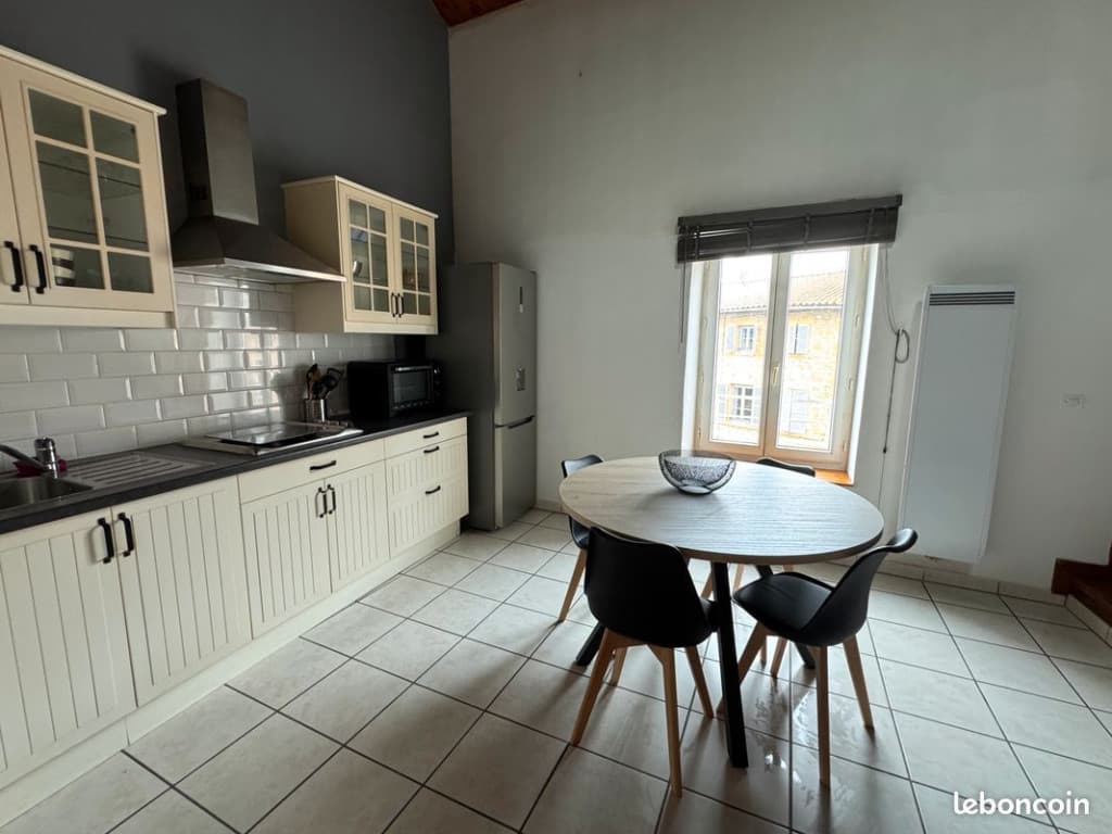 T2 meublé en duplex cosy et lumineux