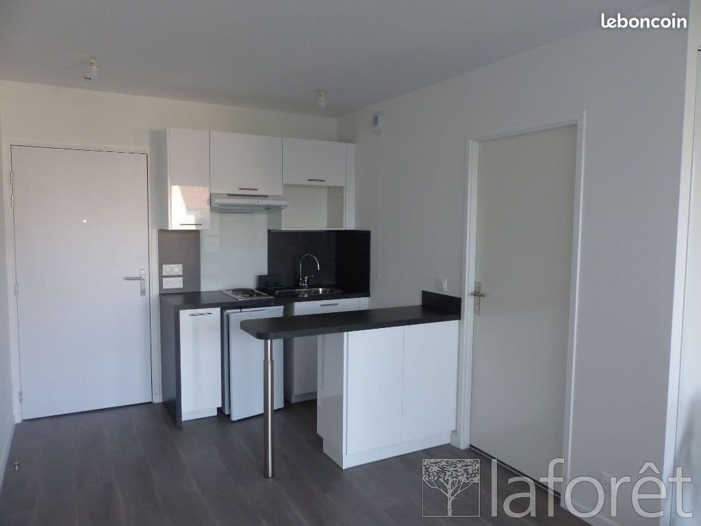Studio 1 pièce 30 m²
