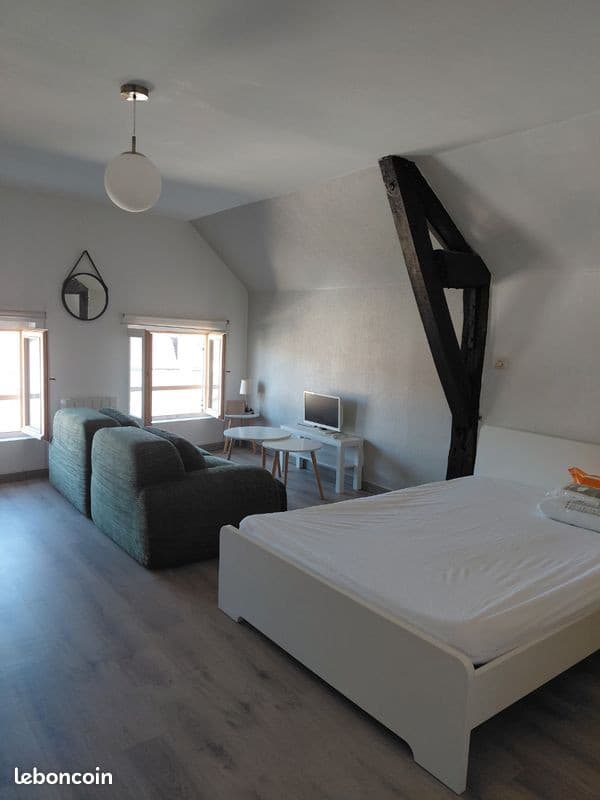 Studio meublé de 31 m² – Centre-ville de Troyes (Bouchon)