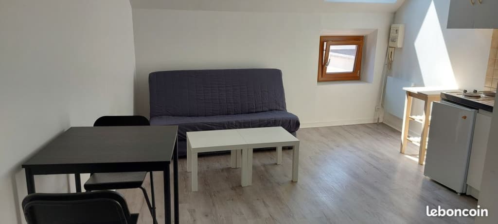 Studio proche UTT / YSCHOOL / IFSI