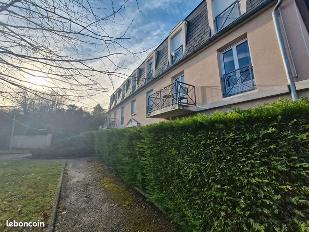 Studio 1 pièce 20 m²