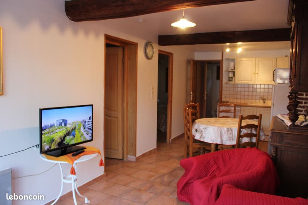 F3 pour 2 personnes en déplacement professionnel de la même entreprise aux mêmes dates à 15-20 mn ARCELOR GRANDE SYNTHE MARDYCK LOON PLAGE véhicule indispensable chacun 450euro/m