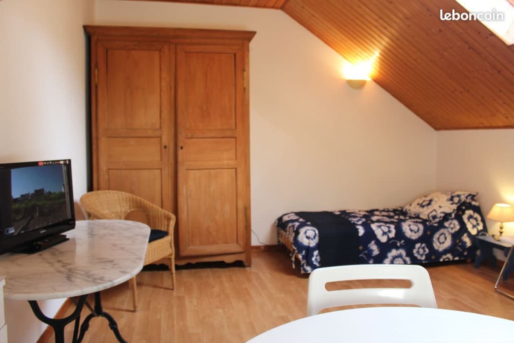 Studio meublé POUR PERS en DEPLACEMENT PRO 15-20 mn ARCELOR GRANDE SYNTHE MARDYCK LOON PLAGE