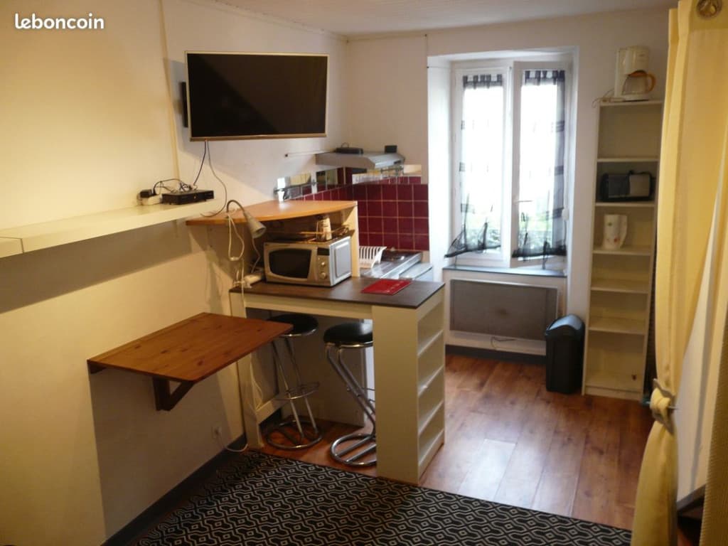 Location studio meublé
