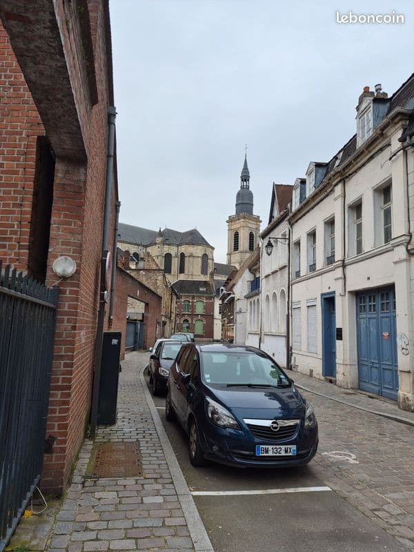 Chambre meublee pour etudiant CAMBRAI CENTRE