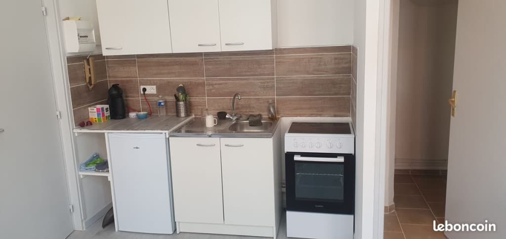 Loue studio meuble à la nuit ou à la semaine