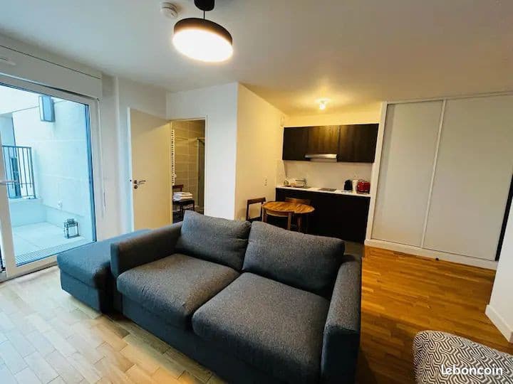 Studio 1 pièce 35 m²