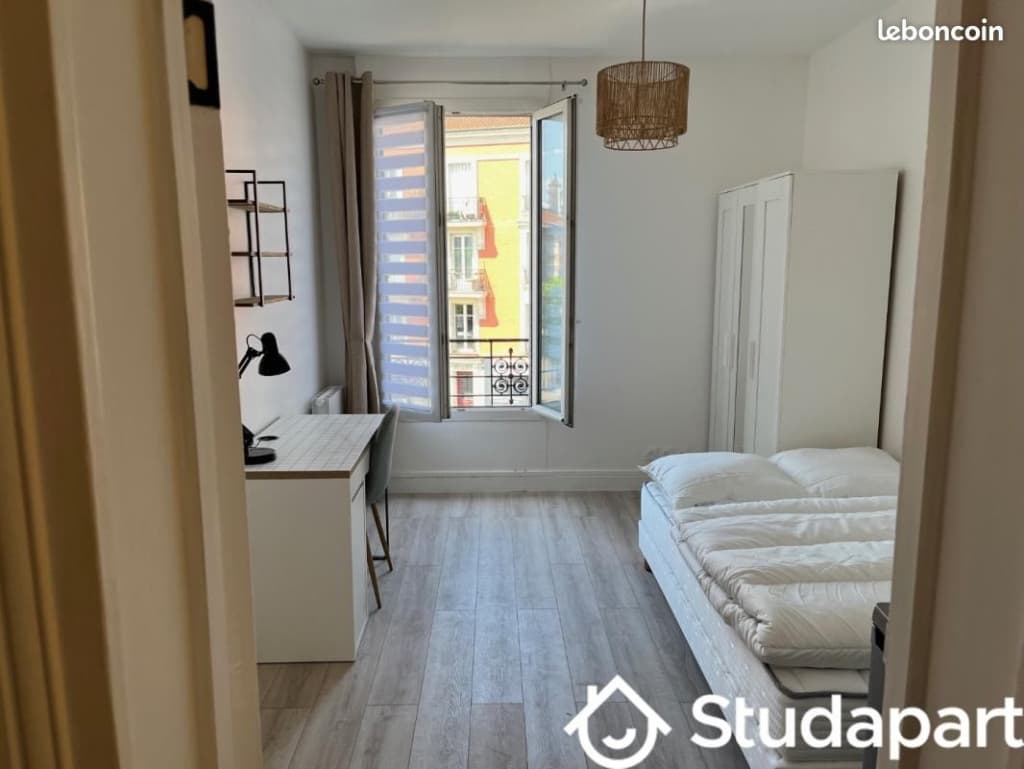 Chambre 1 pièce 12 m²
