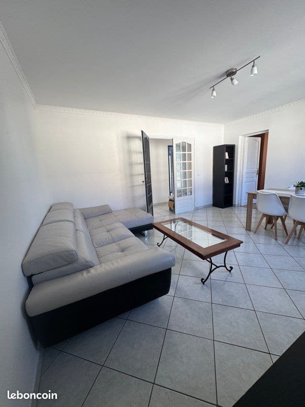 Appartement 4 pièces 3 chambres quartier triage 78 m2 meublée