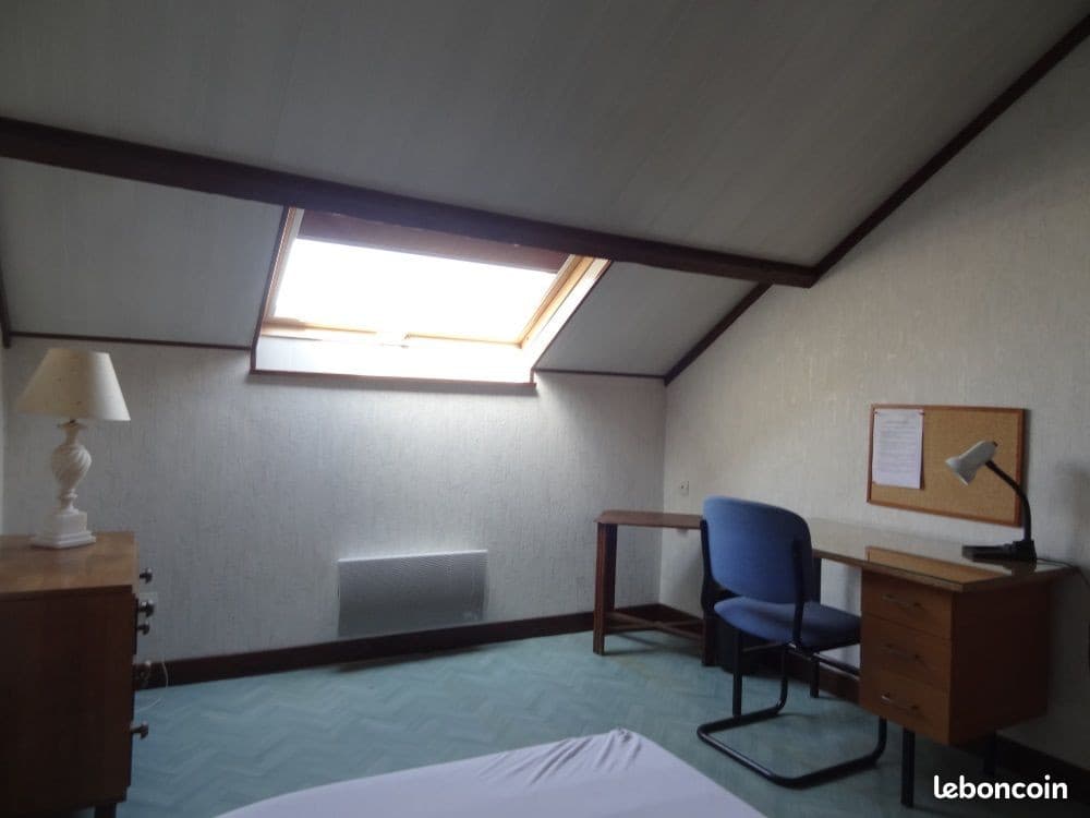 Chambre meublée à Mantes la Jolie