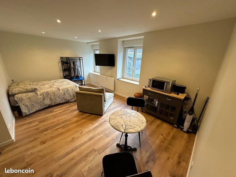 Studio en Ville fortifiée