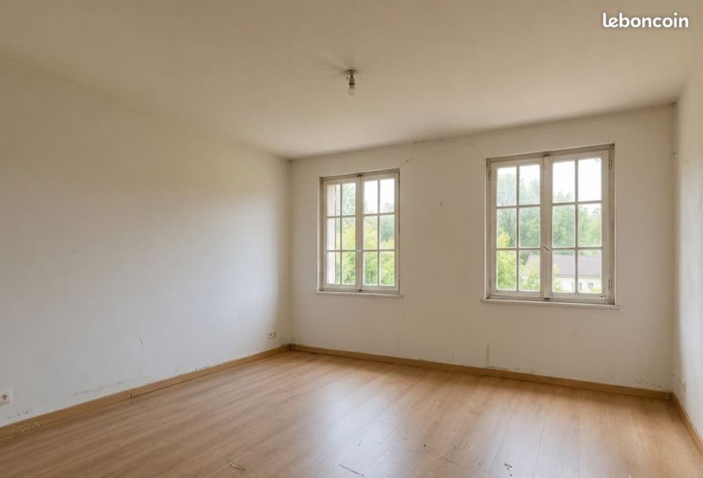 Grande chambre de 20m2, aucun dossier demandé