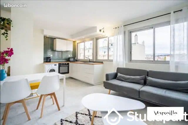 Chambre 1 pièce 13 m²