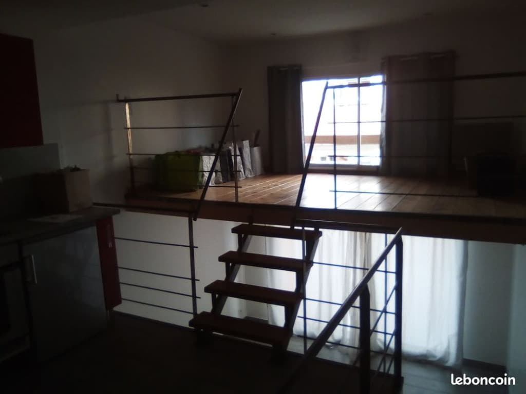 Loft T2 terrasse jardin friche maternité