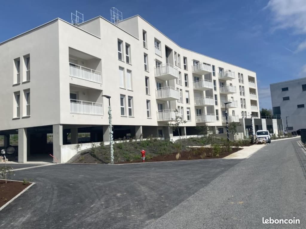 Studio 1 pièce 26 m²
