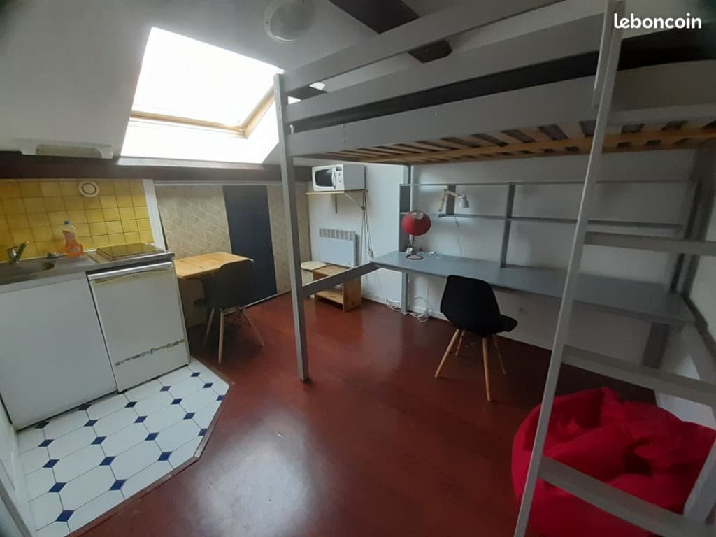 Studio meublé à Grenoble Berriat-Ampère