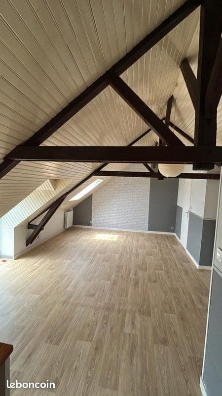 Studio plein centre mordelles