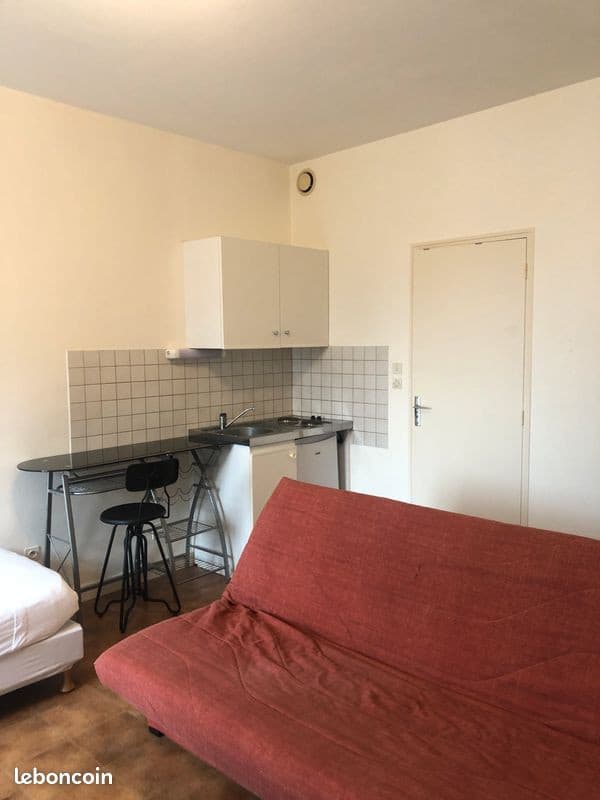 Studio meublé