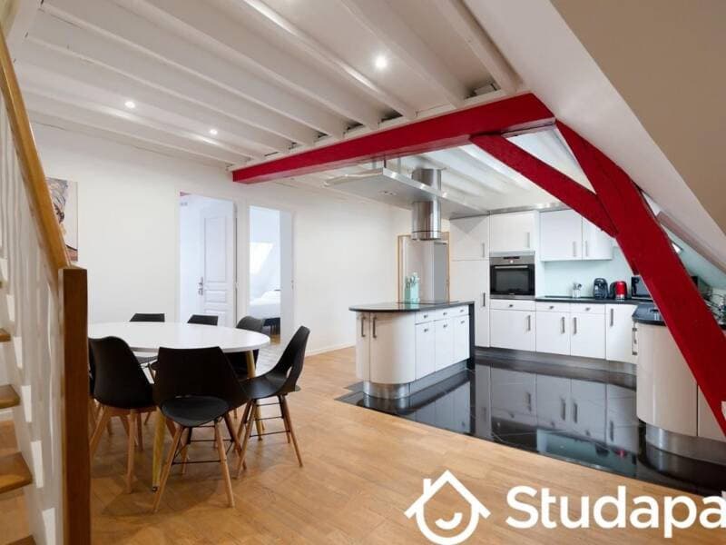 Chambre 1 pièce 13 m²
