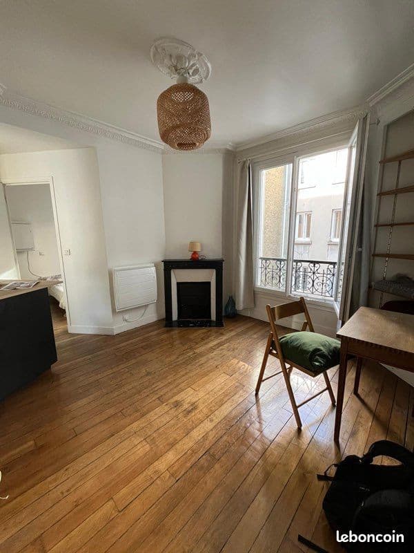 Appartement Paris 18 27m2 2 pieces