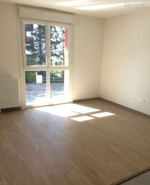 LOCATION STUDIO NEUF 24M AVEC PARKING SOUS-TERRAIN cuisine neuve à venir