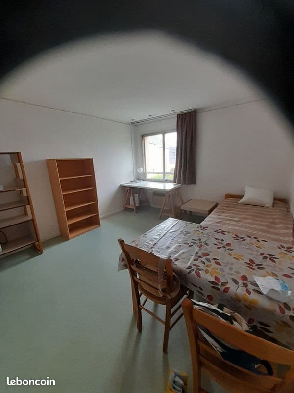 STUDIO MEUBLÉ- Villers les Nancy