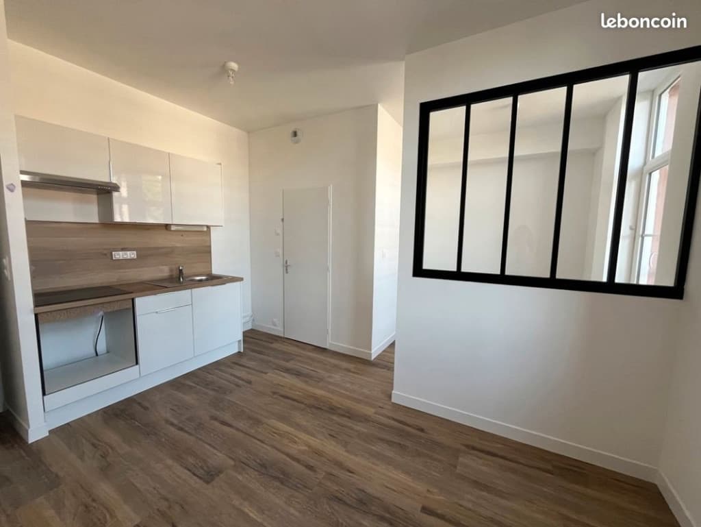 Studio 1 pièce 22 m²