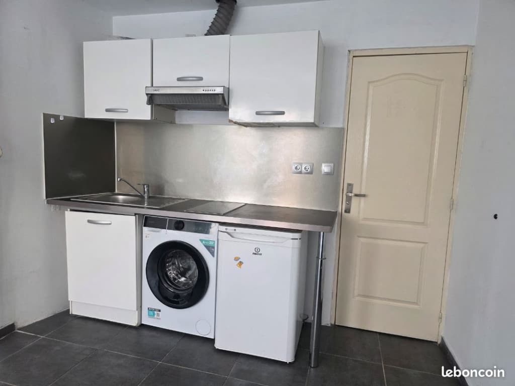 Loue studio meublé à Longwy bas