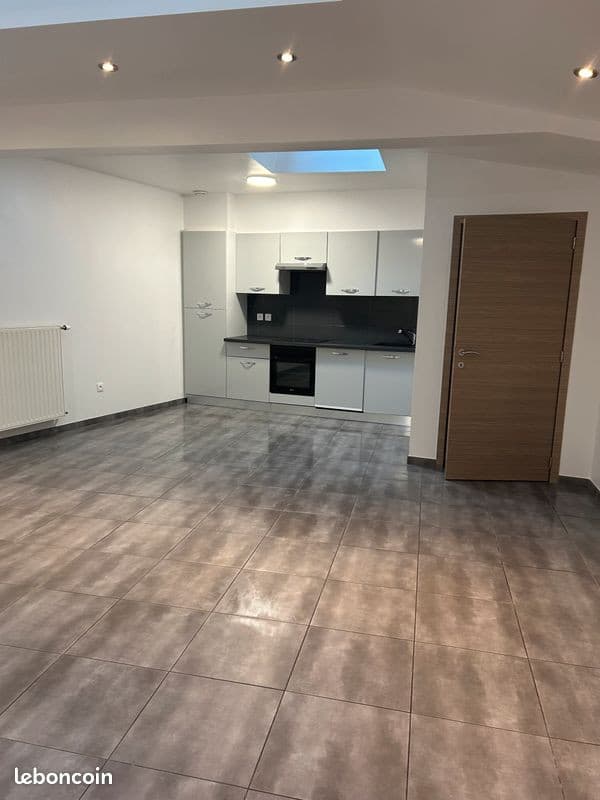 Appartement F3 à LONGWY, proche gare
