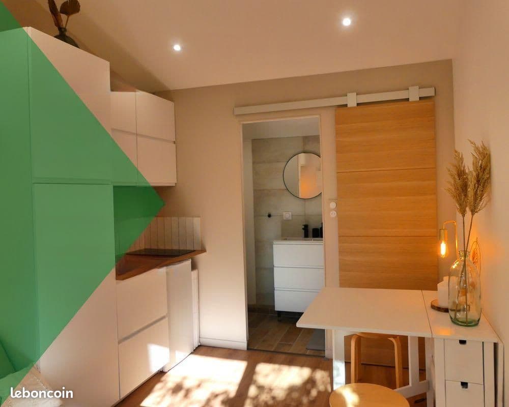 Studio 1 pièce 15 m²