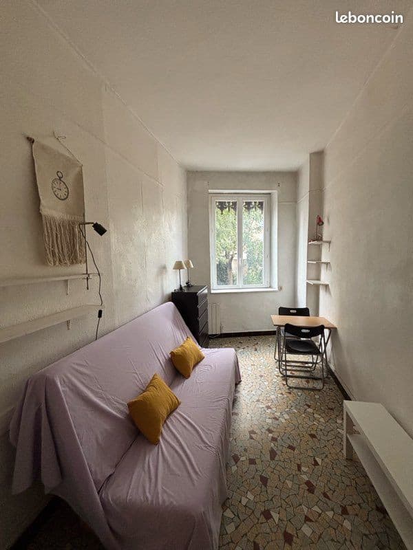 Location meublée studio Croix Rousse