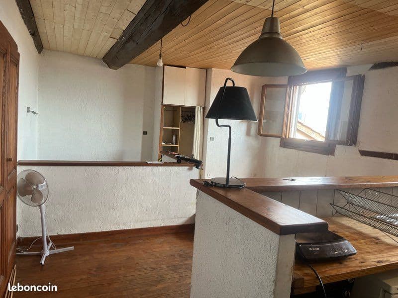 Particulier loue studio 30m2 vue sur Lyon