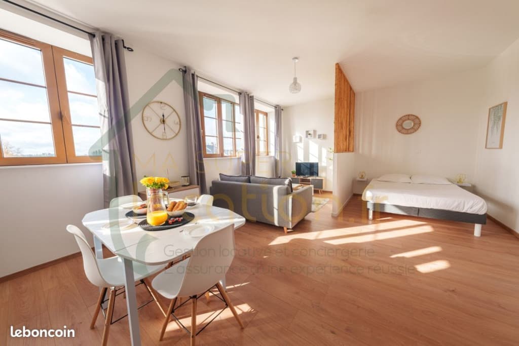 Studio 39 m² Saint-Quentin