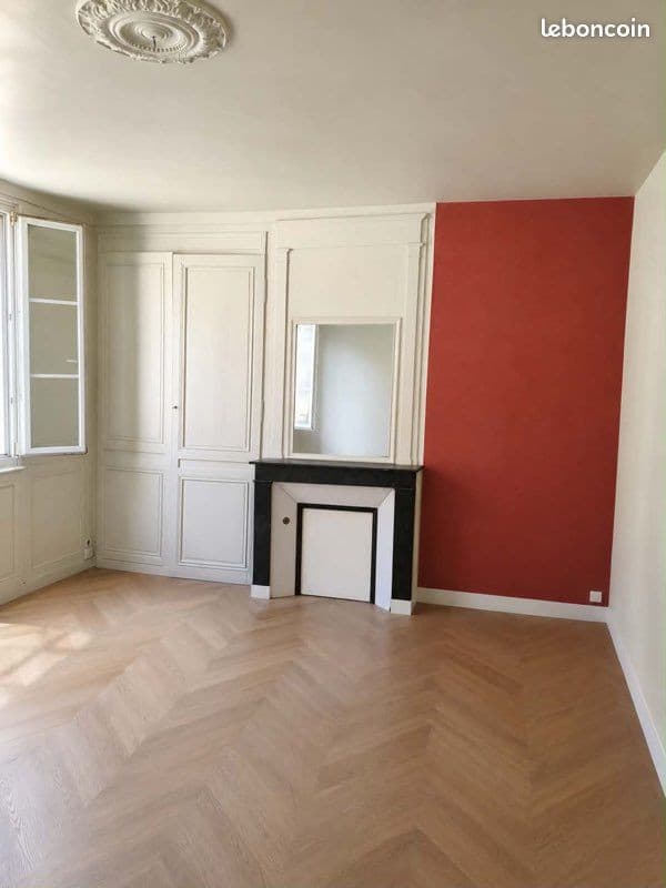F2 centre ville rive droite
