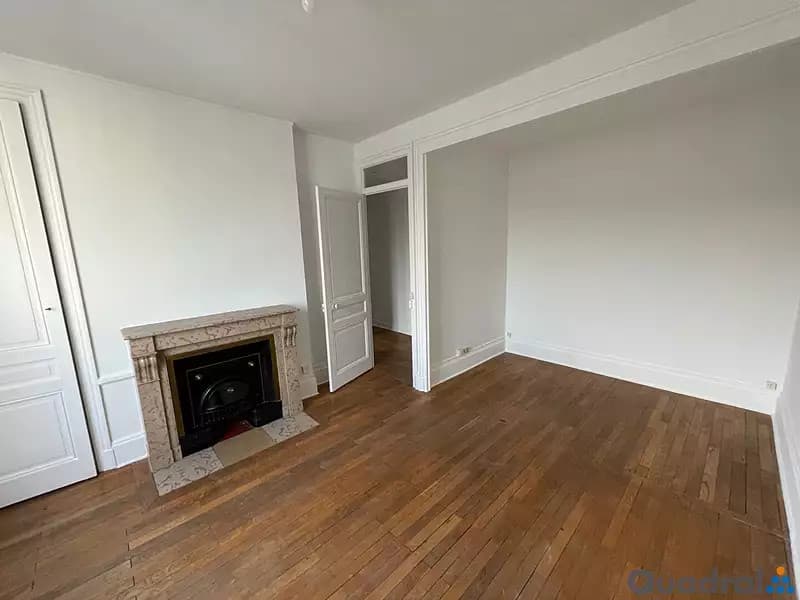 Location appartement 3 pièces 69,89 m² Lyon 8ème - Superimmo