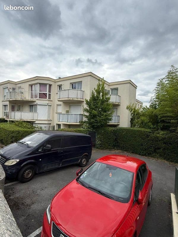 Studio 1 pièce 25 m²