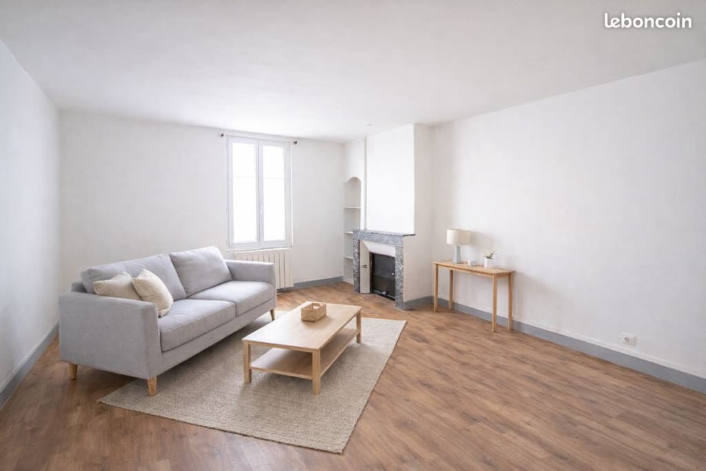 Duplex T2 rénové avec jardin - proche universités