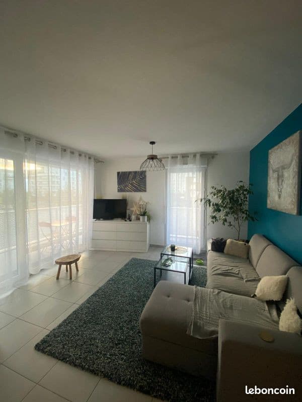 Appartement T3 meublé Carré de Soie