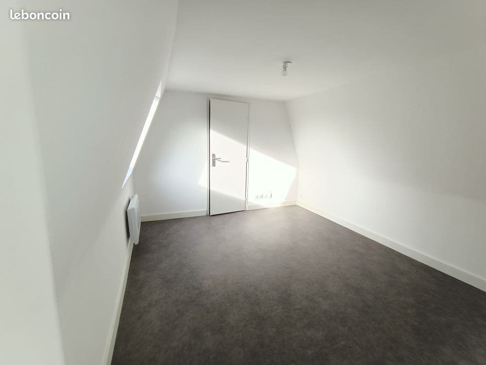 Studio 1 pièce 21 m²