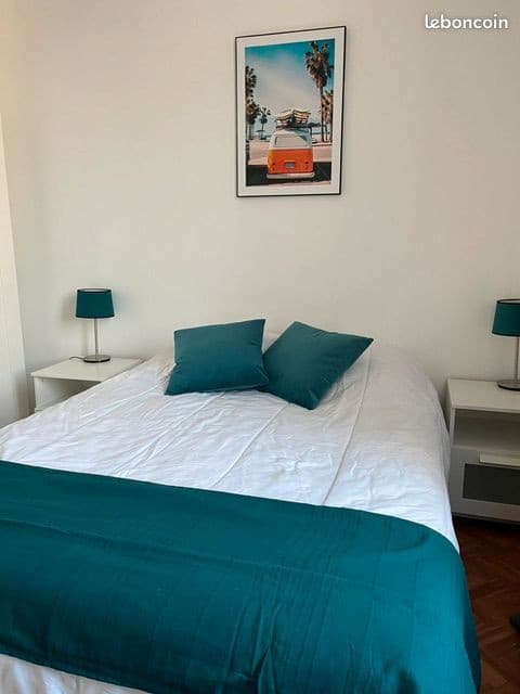 T2 meublé avec grande terrasse – La Rochelle, proche mer et centre-ville – bail étudiant