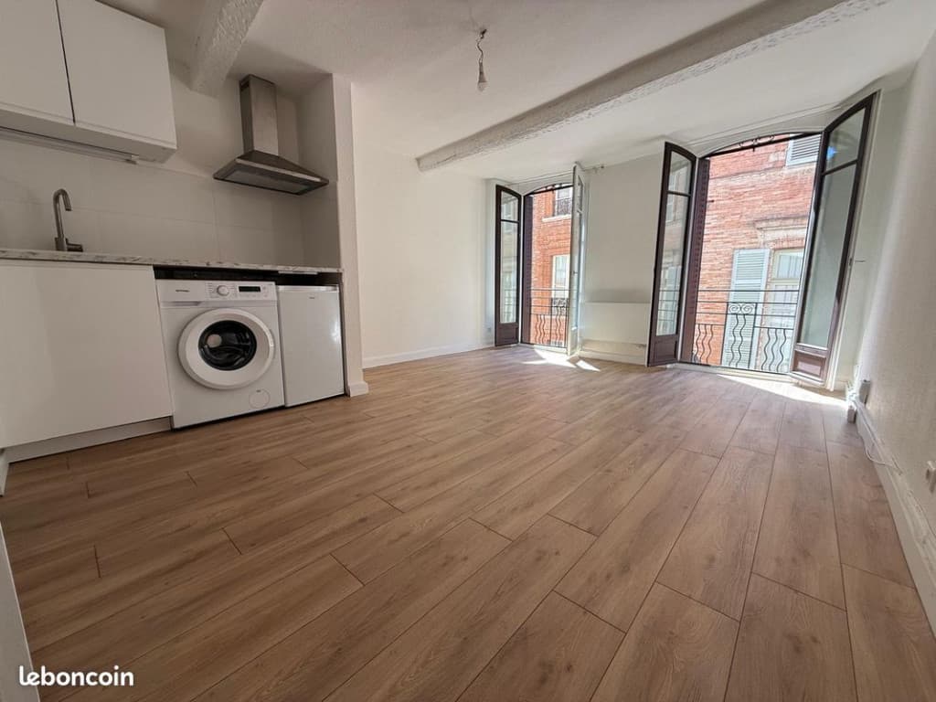 Appartement refait à neuf - Toulouse hypercentre (Saint-Étienne) - 660 CC