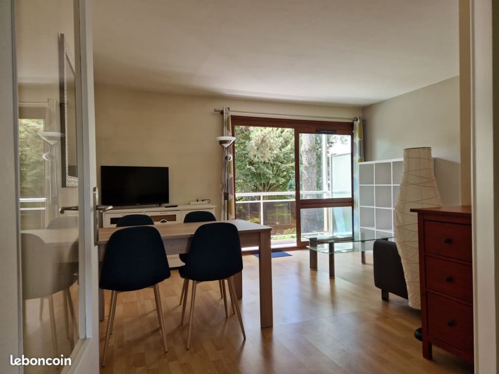Meublé 2 pièces 48m2 – Résidence du Parc des eaux vives