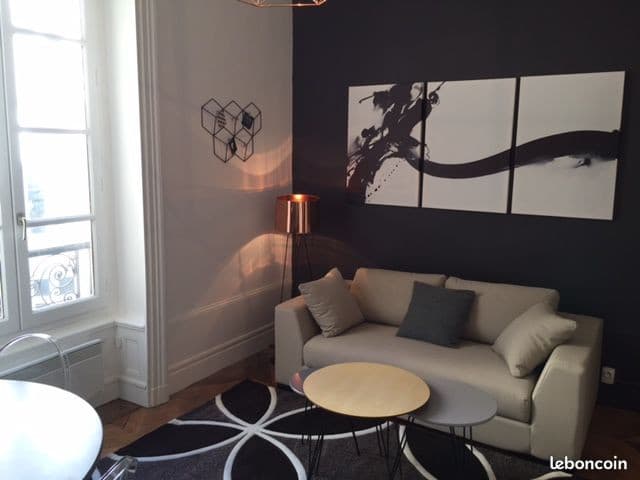 A louer 2 pièces 35m² place Carnot