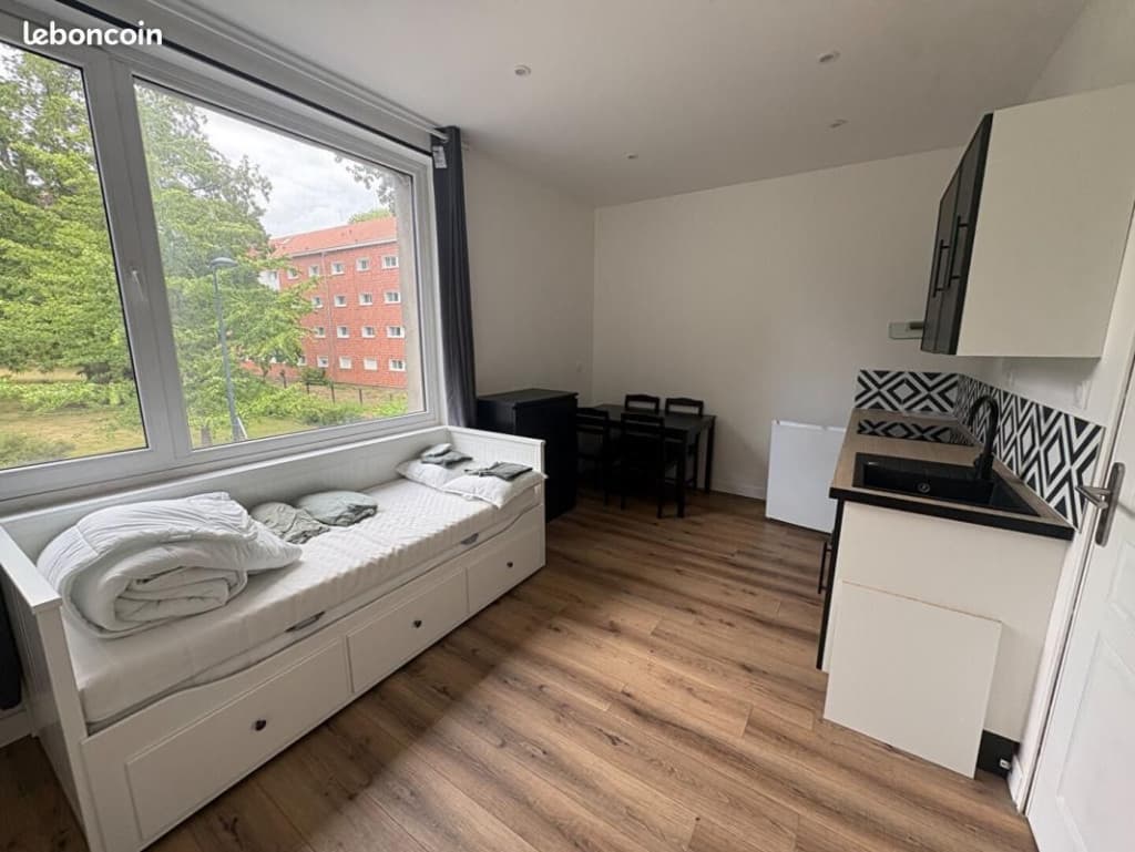 Studio 1 pièce 23 m²